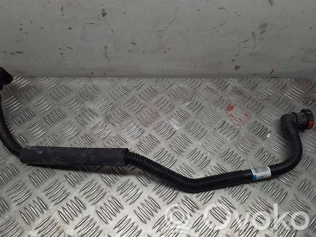 Engine coolant pipe/hose   375Y2CV030