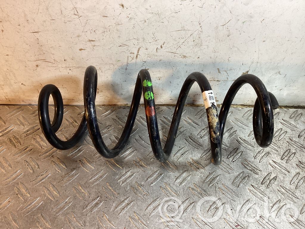 Porsche Macan (95B) Takakierrejousi 
