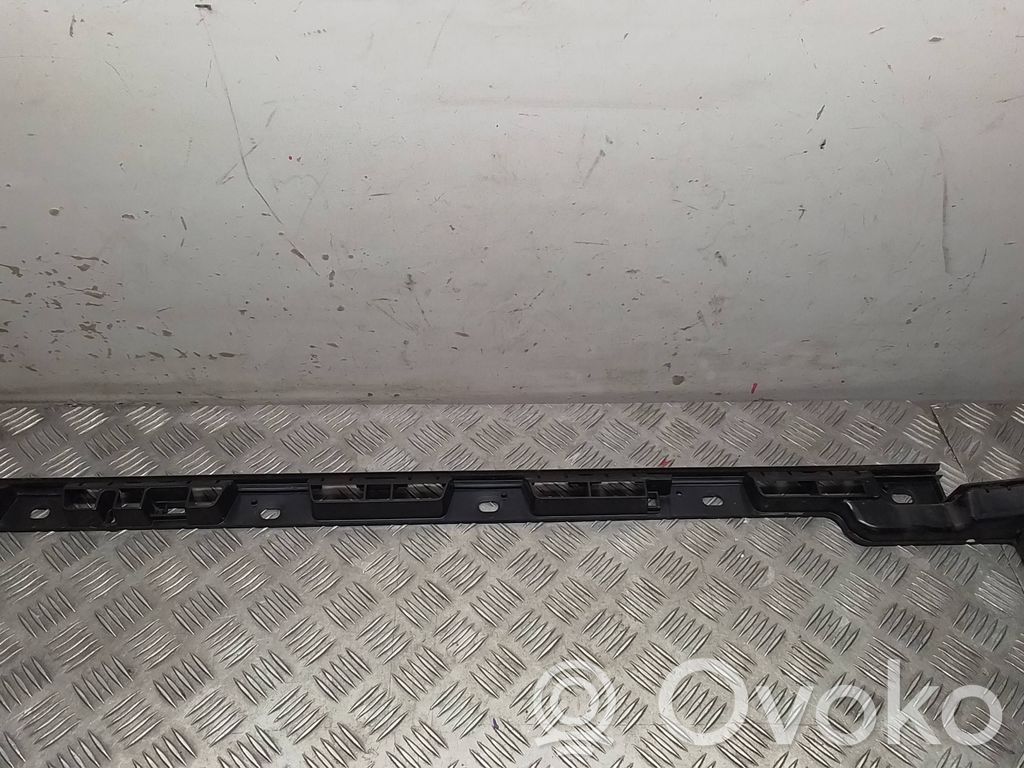 Porsche Macan (95B) Sill supporting ledge 