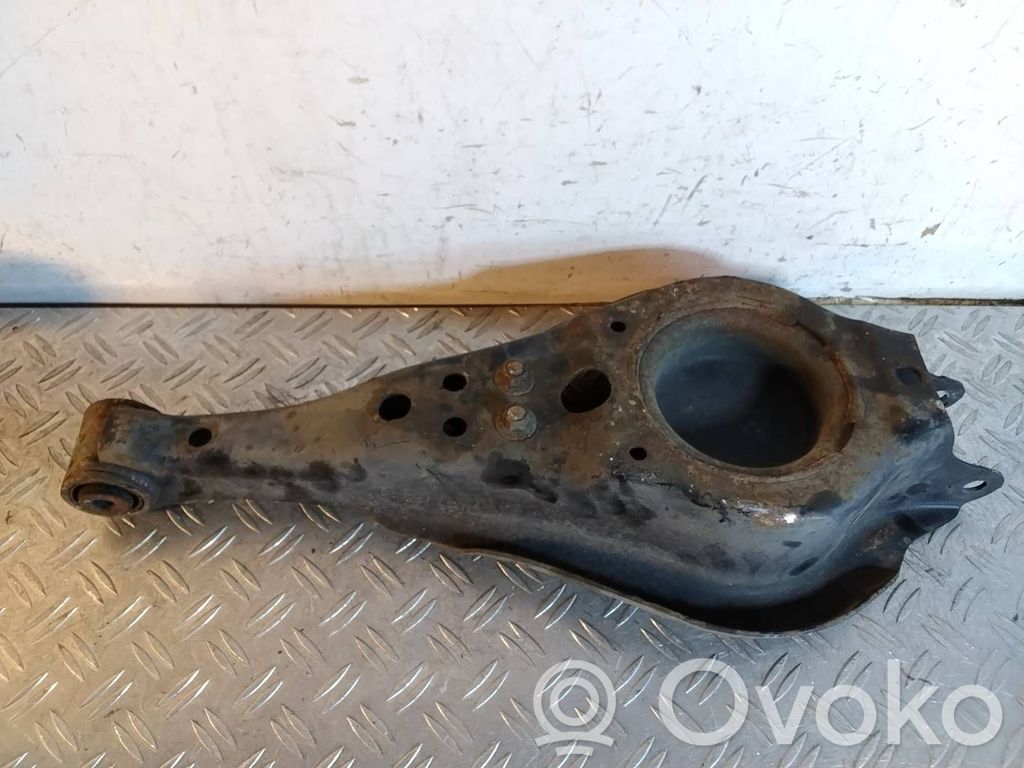 Cubo de rueda trasera