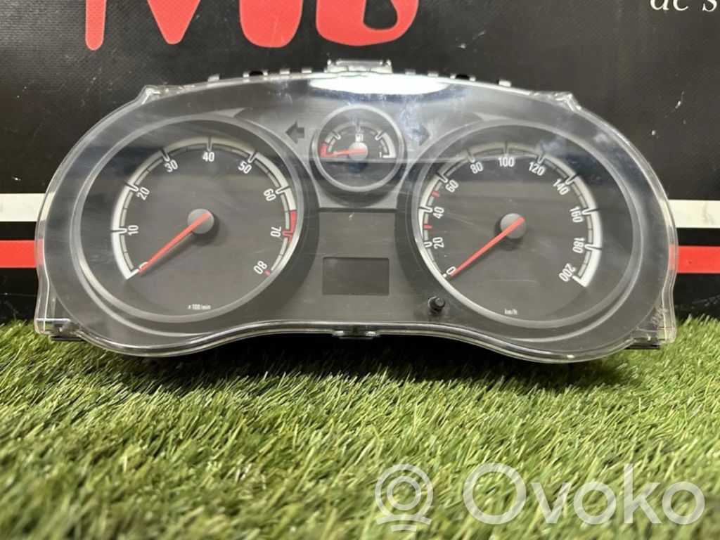 Opel Corsa D Vitezometru (grup de instrumente) 