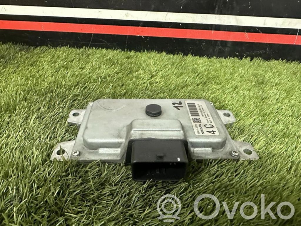 Nissan Note (E12) Engine control unit/module 