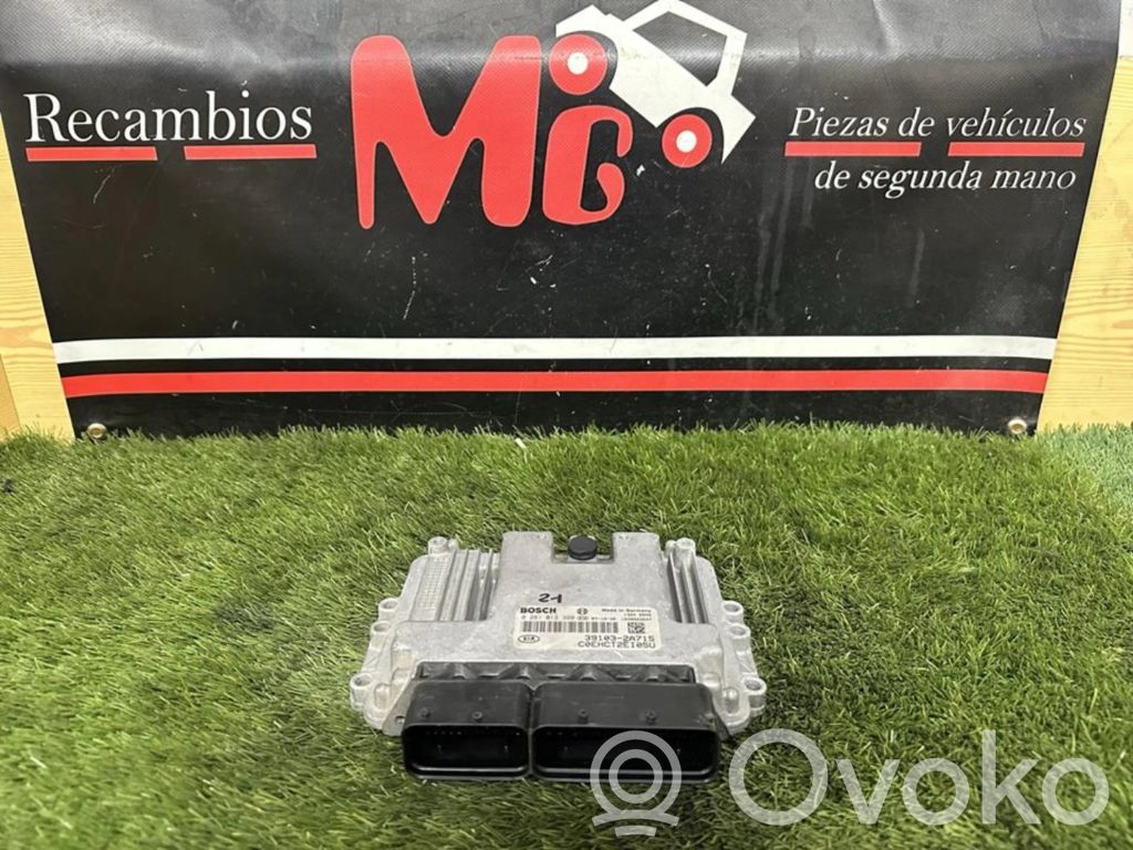 Unidad de control/módulo ECU del motor   391032A715