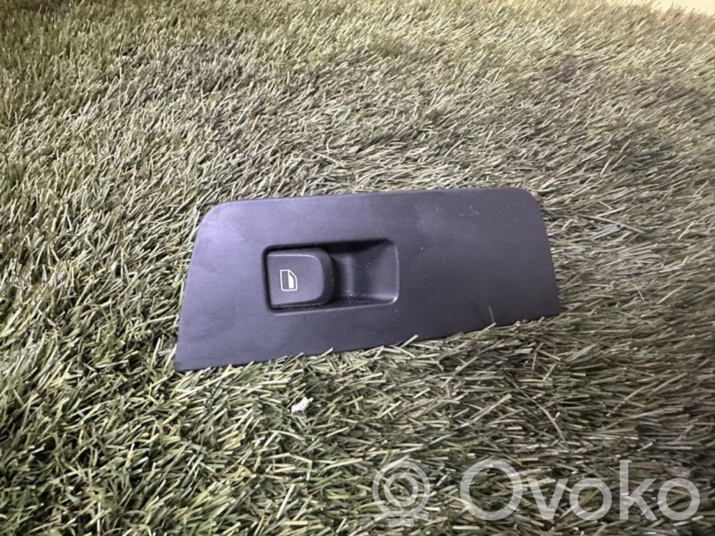 Audi A1 Electric window control switch 