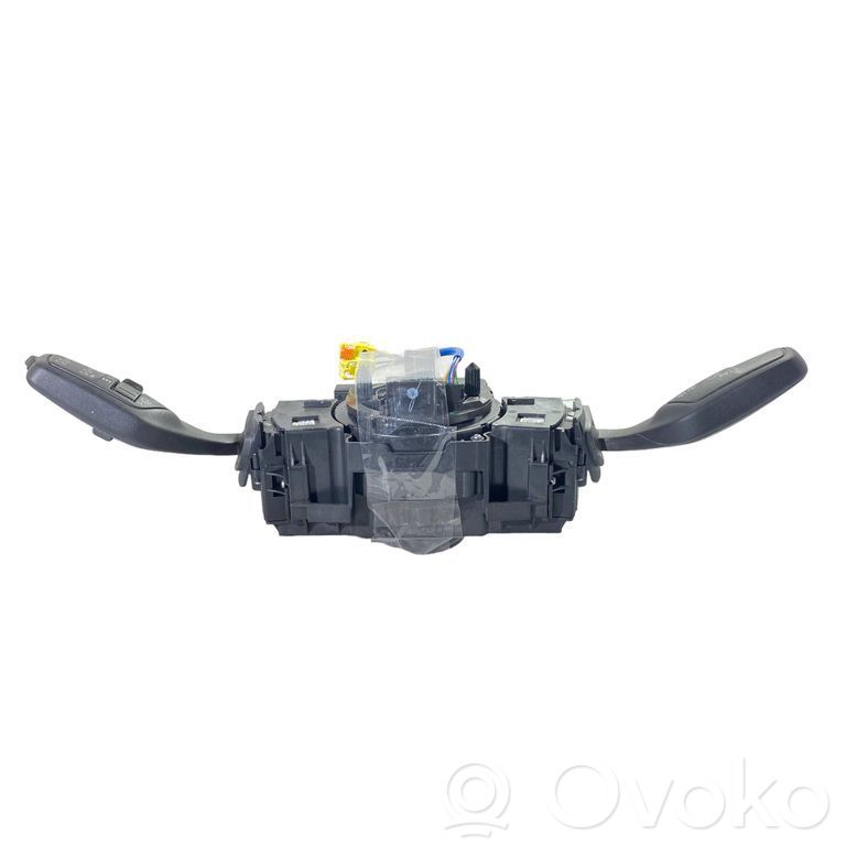 Ford Ecosport Commodo, commande essuie-glace/phare 