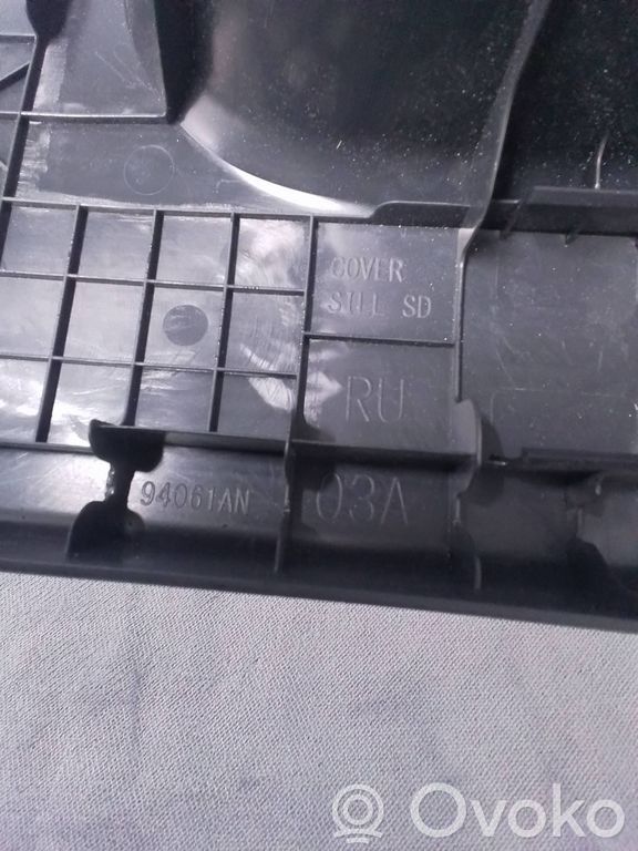 Subaru Outback (BT) Šoninė apdaila prie galinės sėdynės (apačia) 