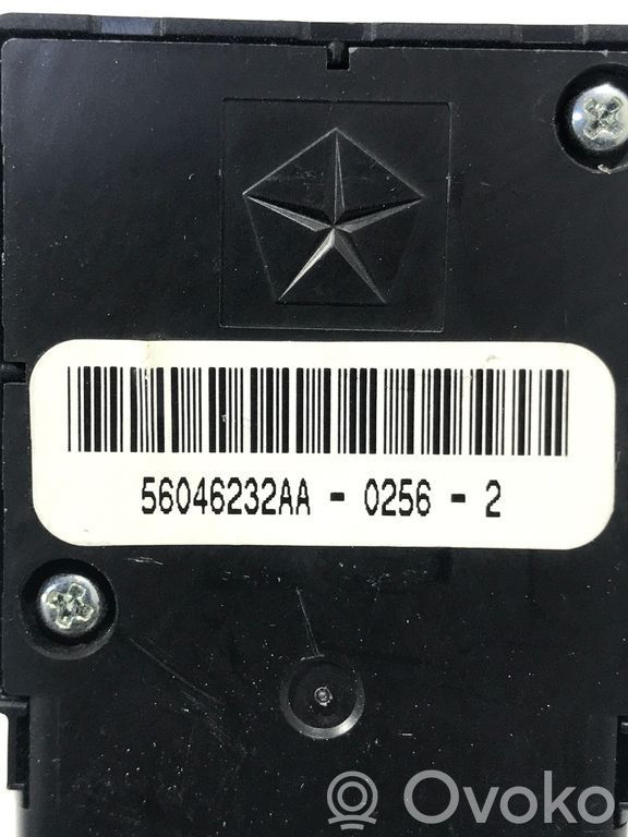 Dodge Challenger Wing mirror switch 