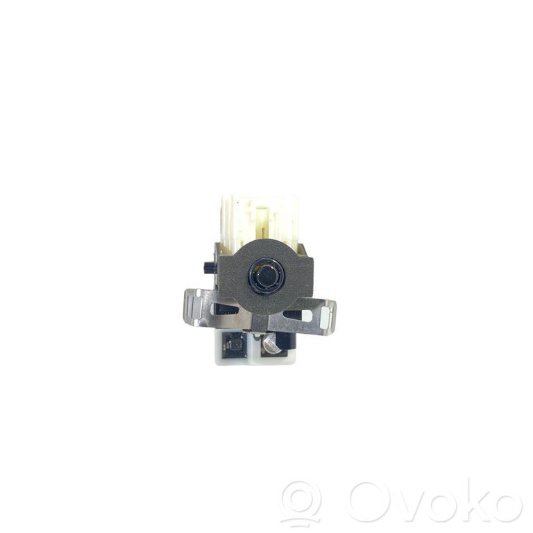 Ford Escape IV Rain sensor 