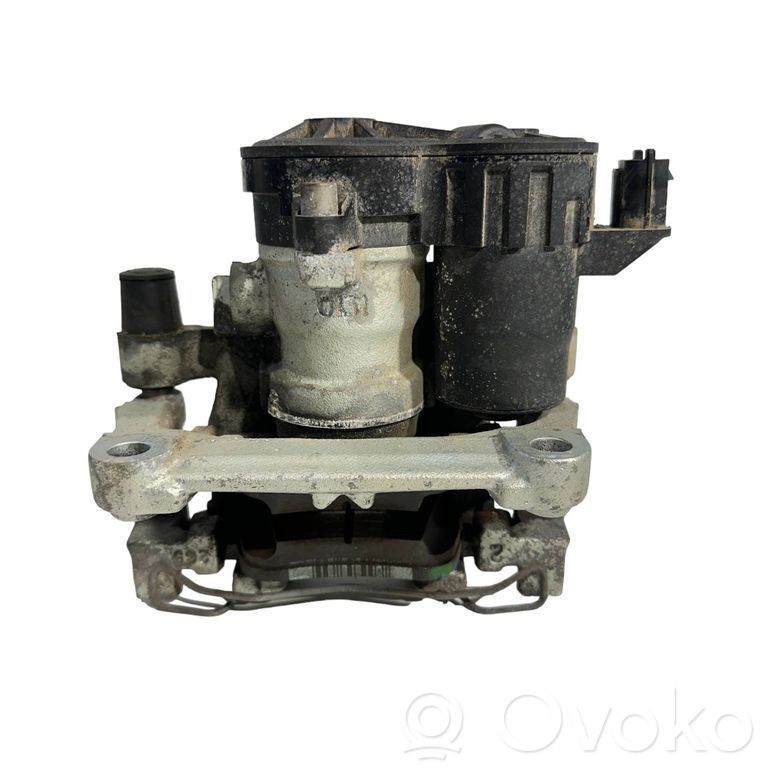 Tylny zacisk hamulcowy   NX612D251BNB,26628140022