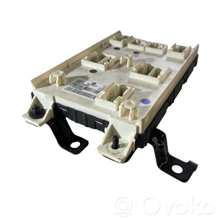 Comfort/convenience module   68354769AE,1C223823886,68354770AE