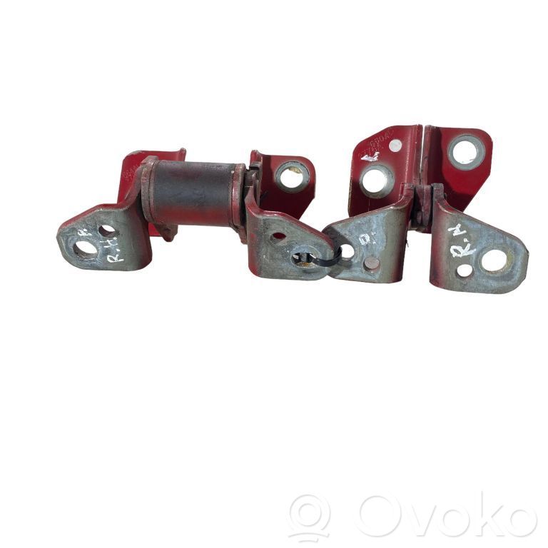 Front door hinge set   85574F,660AC,664AI