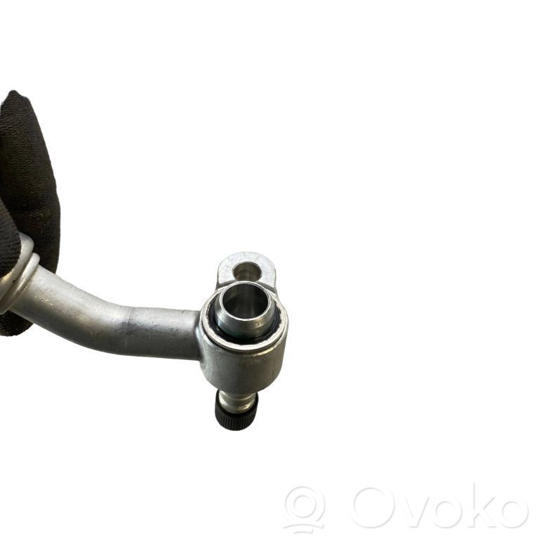 Dodge Durango Ilmastointilaitteen putki (A/C) 