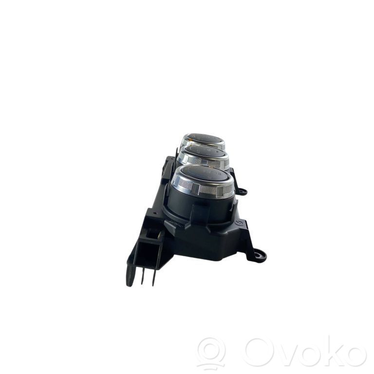 Mazda CX-3 Climate control unit 