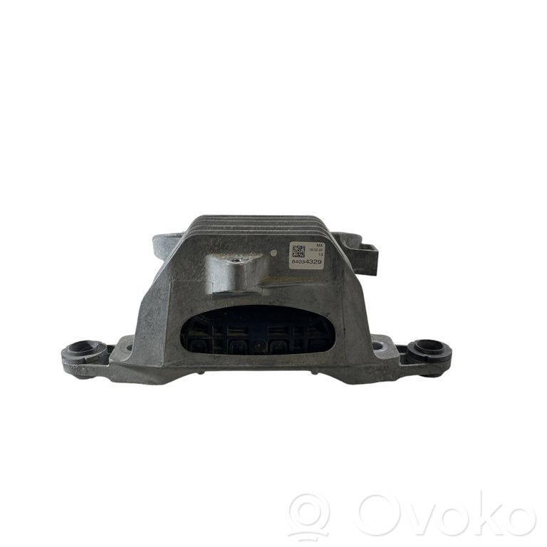 Chevrolet Malibu Engine mount bracket 