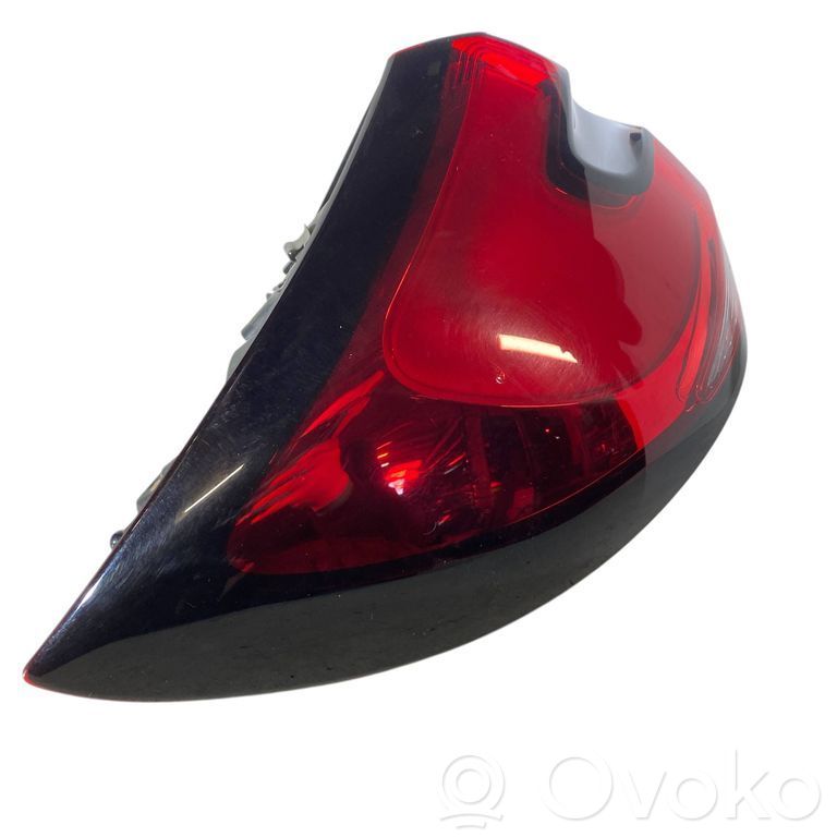 Chrysler Pacifica Lampa tylna 