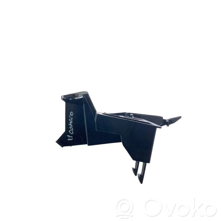 Chevrolet Camaro Kita salono detalė 