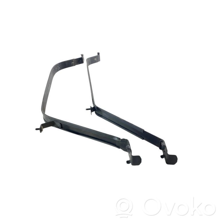 Mazda CX-5 II Fuel tank mounting bracket 