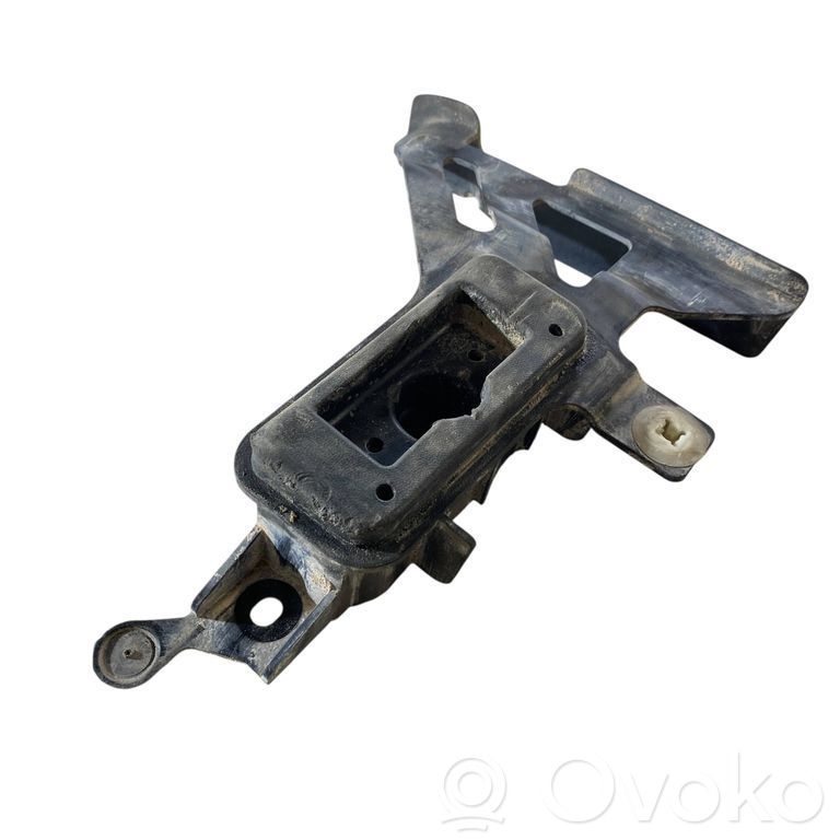 Porsche Cayenne (92A) Jacking socket point 