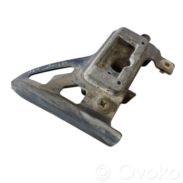 Porsche Cayenne (92A) Jacking socket point 