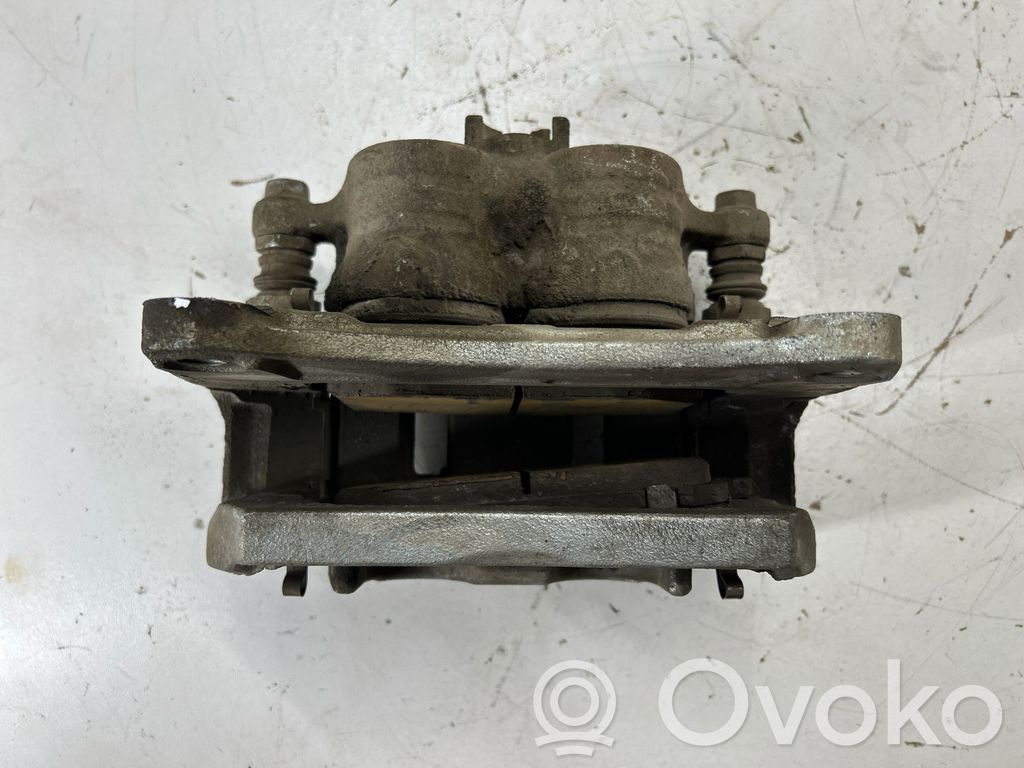 Subaru Outback (BT) Etujarrusatula 