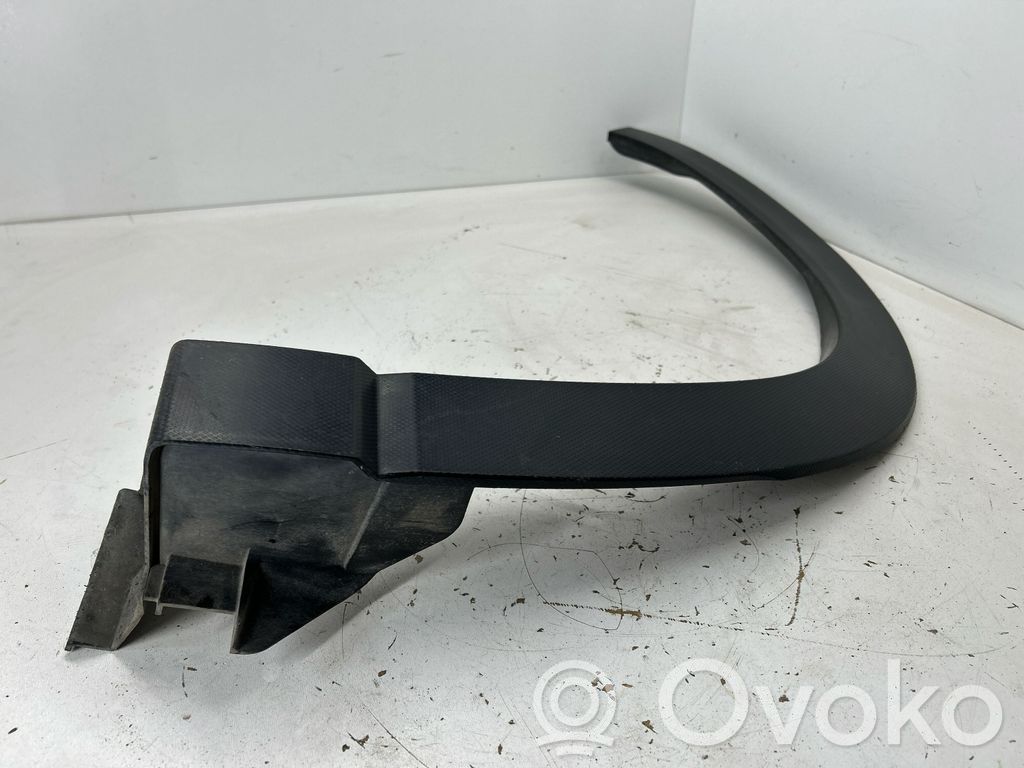 Subaru Forester SK Ornament contur aripă față 