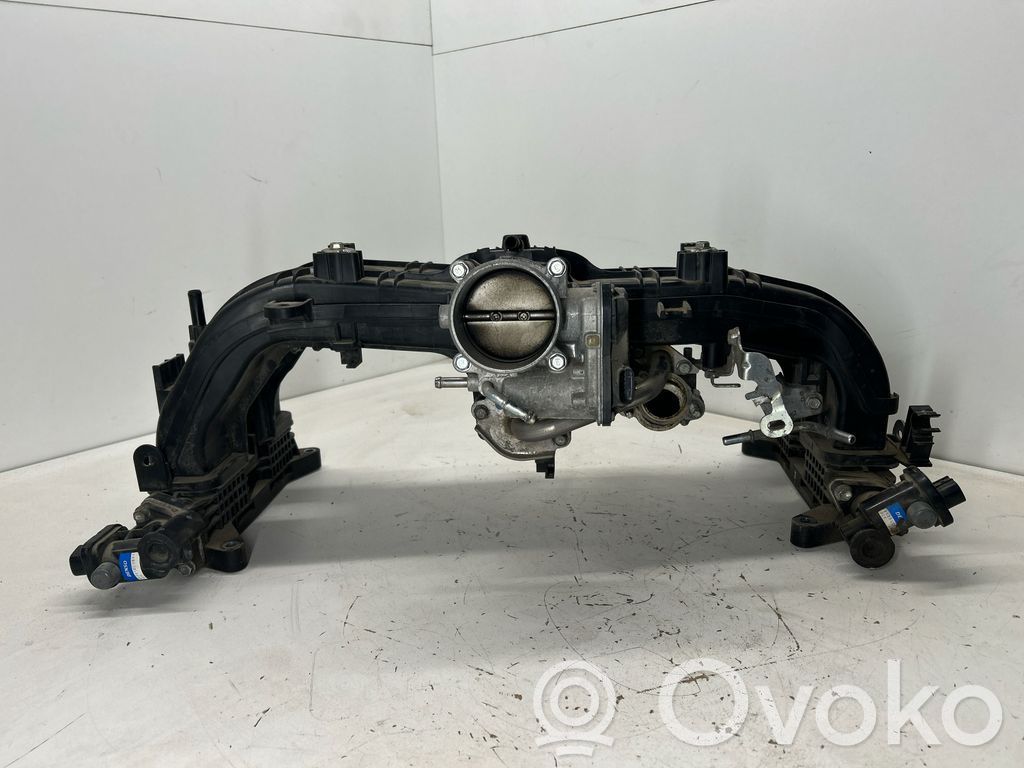 Subaru Forester SK Colector de admisión 