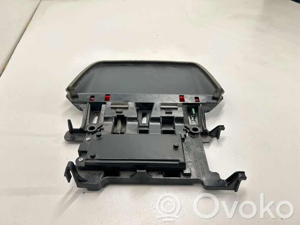 Dodge Charger Third/center stoplight 