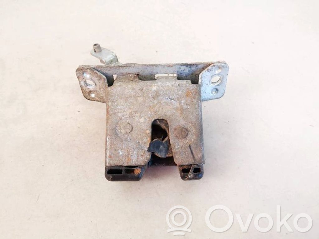 Opel Corsa B Tailgate/trunk/boot lock/catch/latch