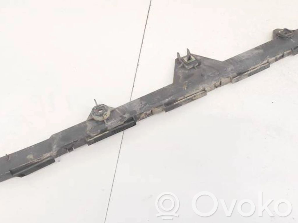 Toyota Avensis T250 Staffa di rinforzo montaggio del paraurti posteriore