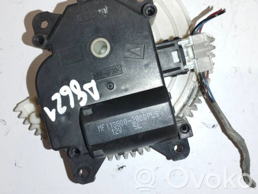 Toyota Avensis T270 Motor/actuator clapetă aer
