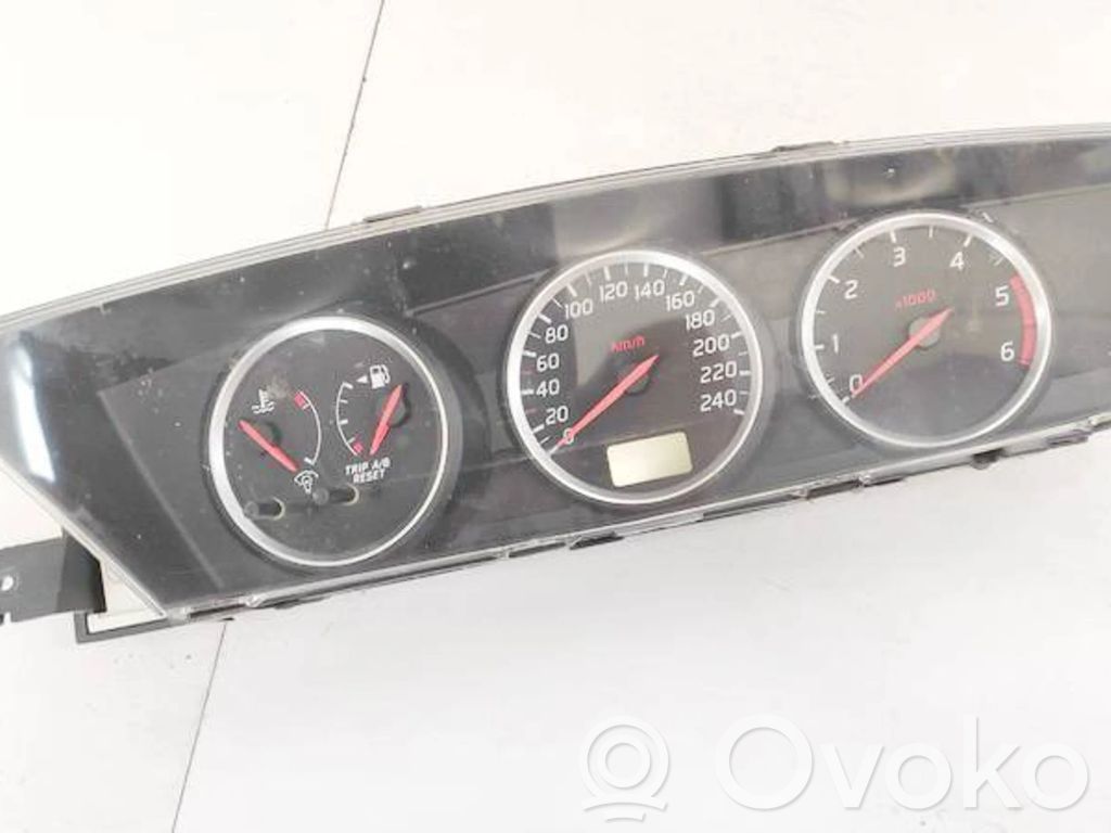 Nissan Primera Vitezometru (grup de instrumente) 