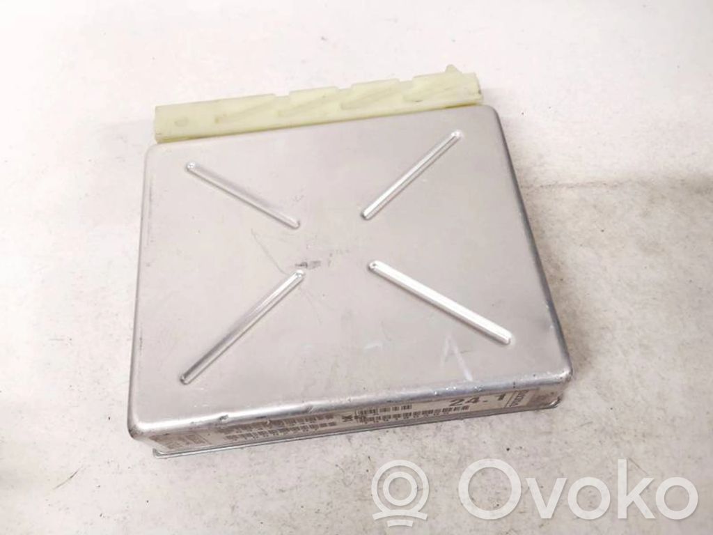 Volvo S80 Engine control unit/module 