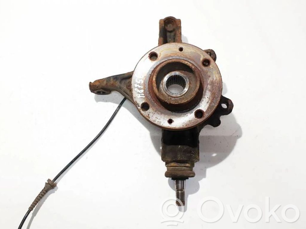 Front wheel hub