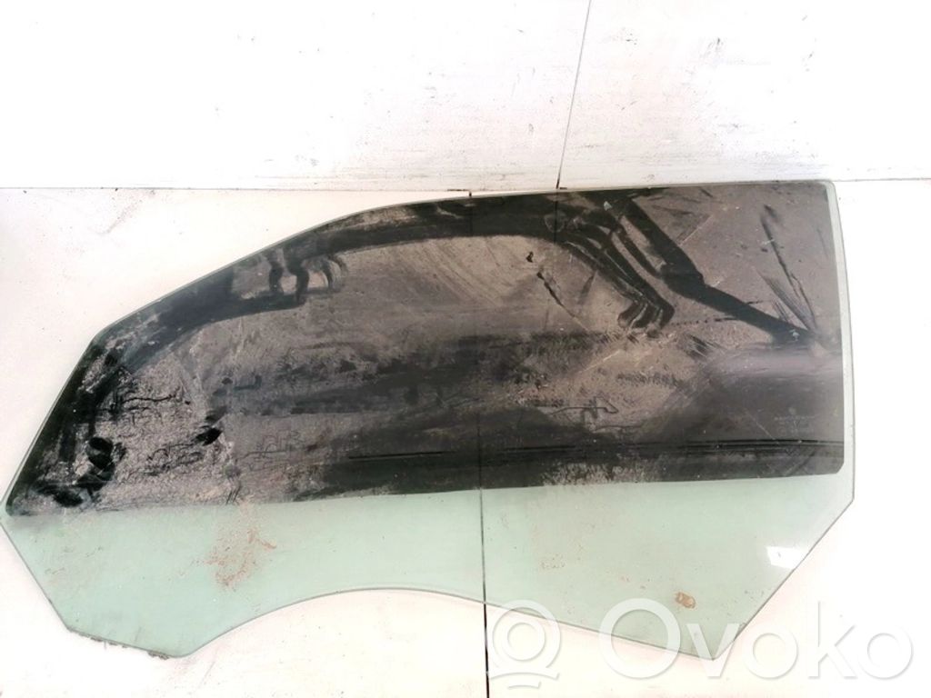 Dodge Magnum Geam ușă față patru uși 