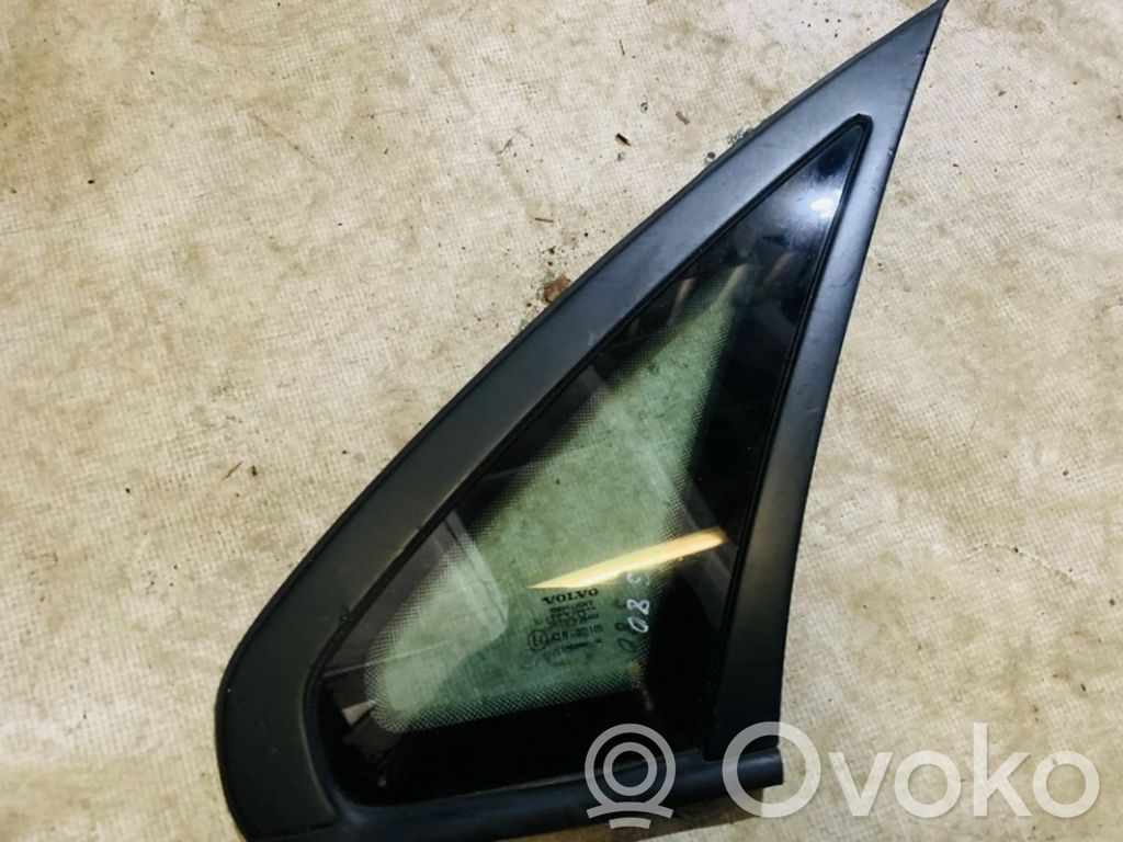 Vidrio lateral trasero