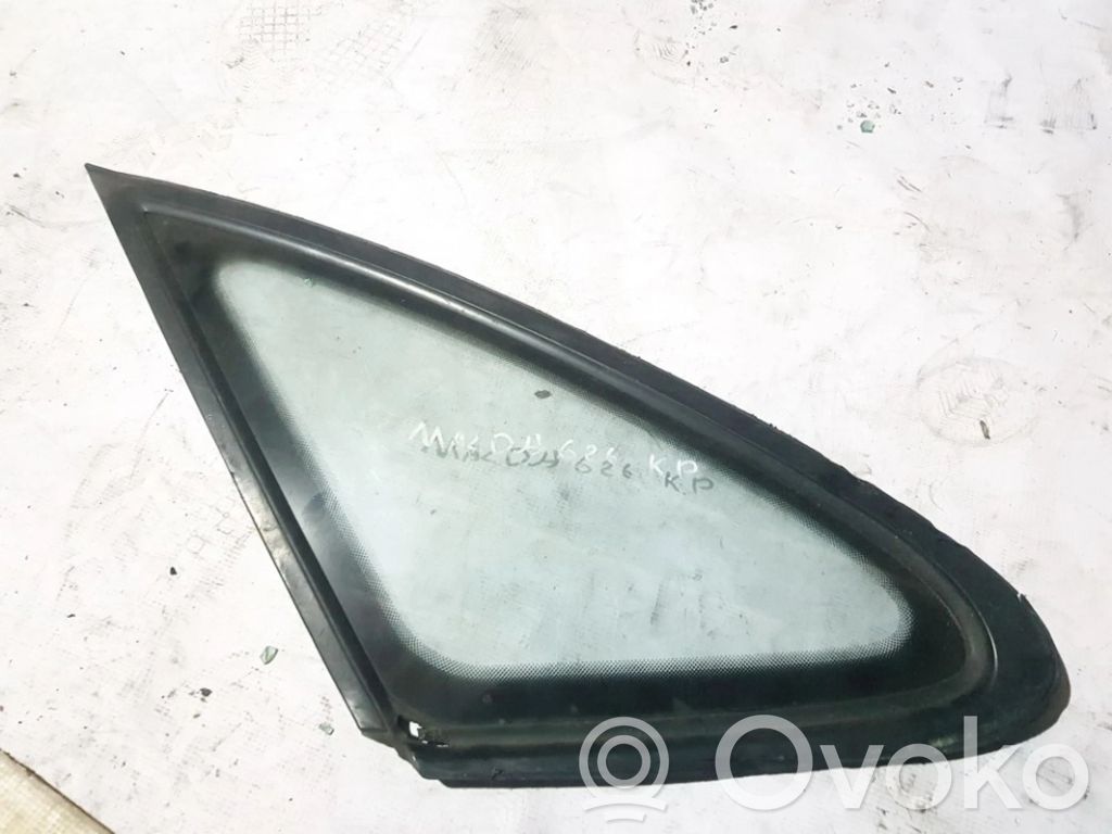 Rear side window