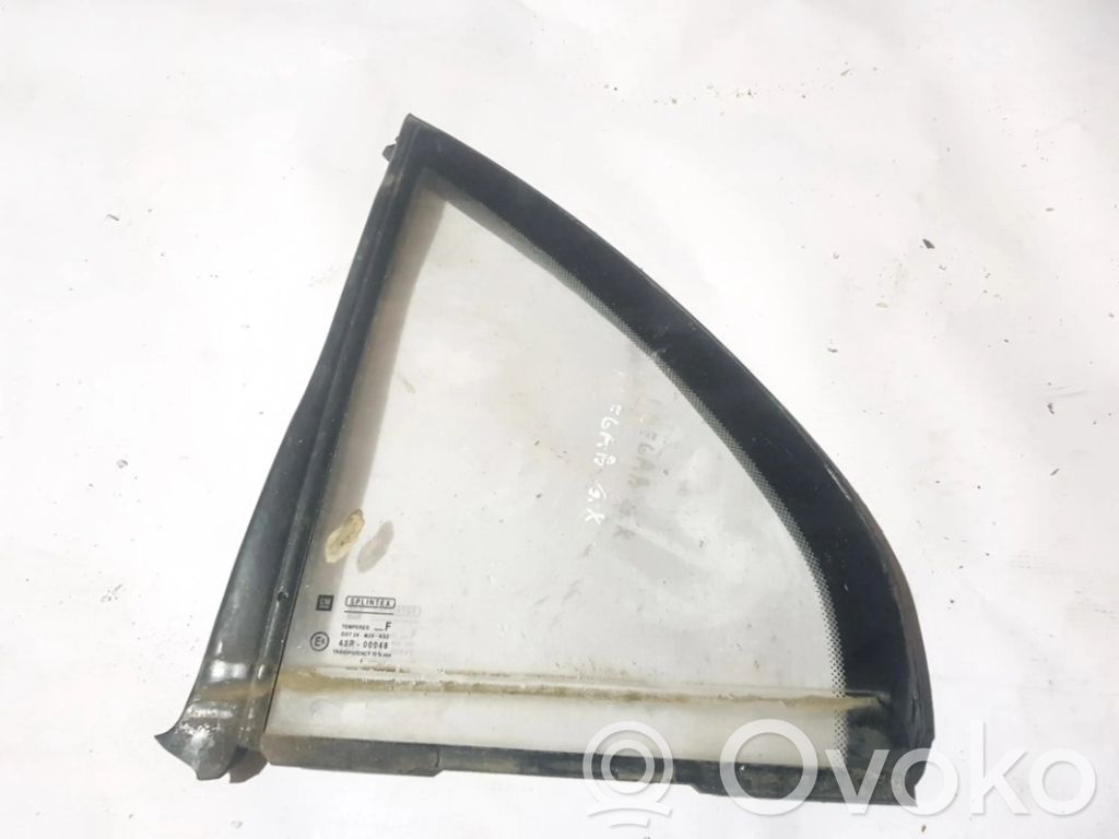 Ventanilla de ventilación de la puerta trasera