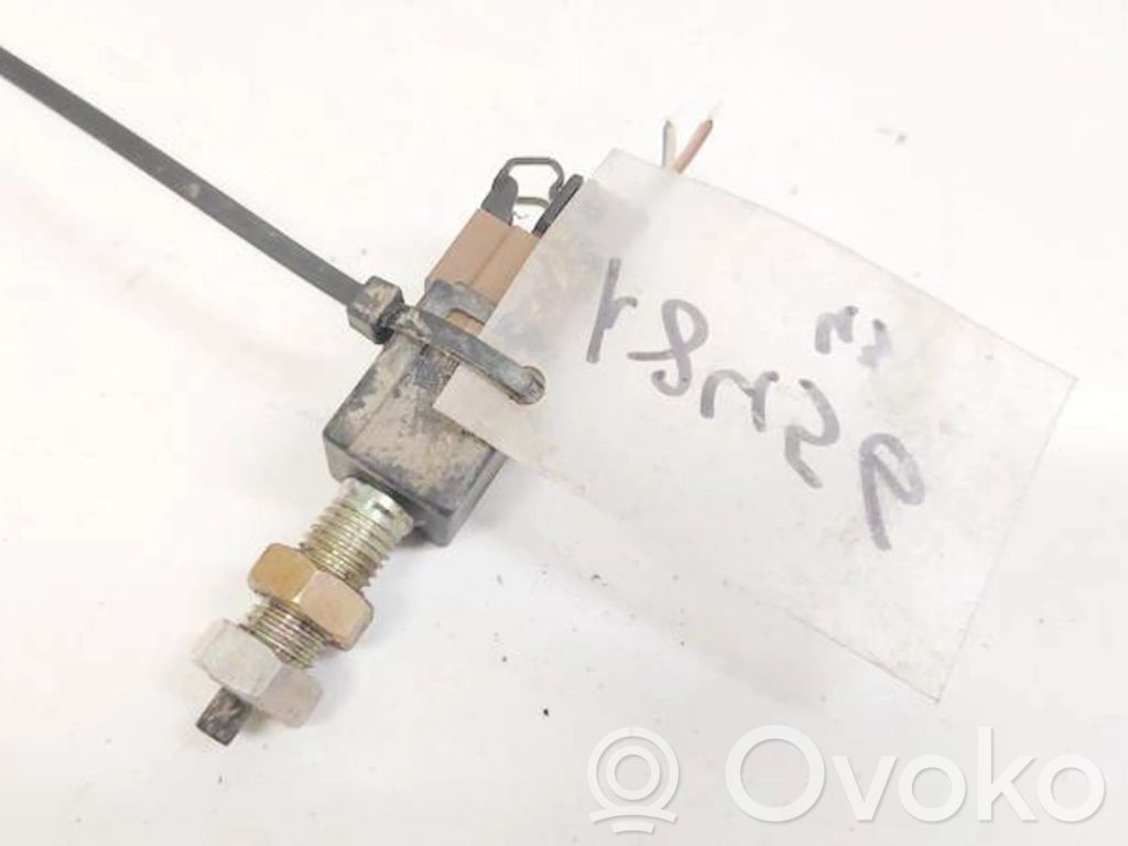 Brake pedal sensor switch