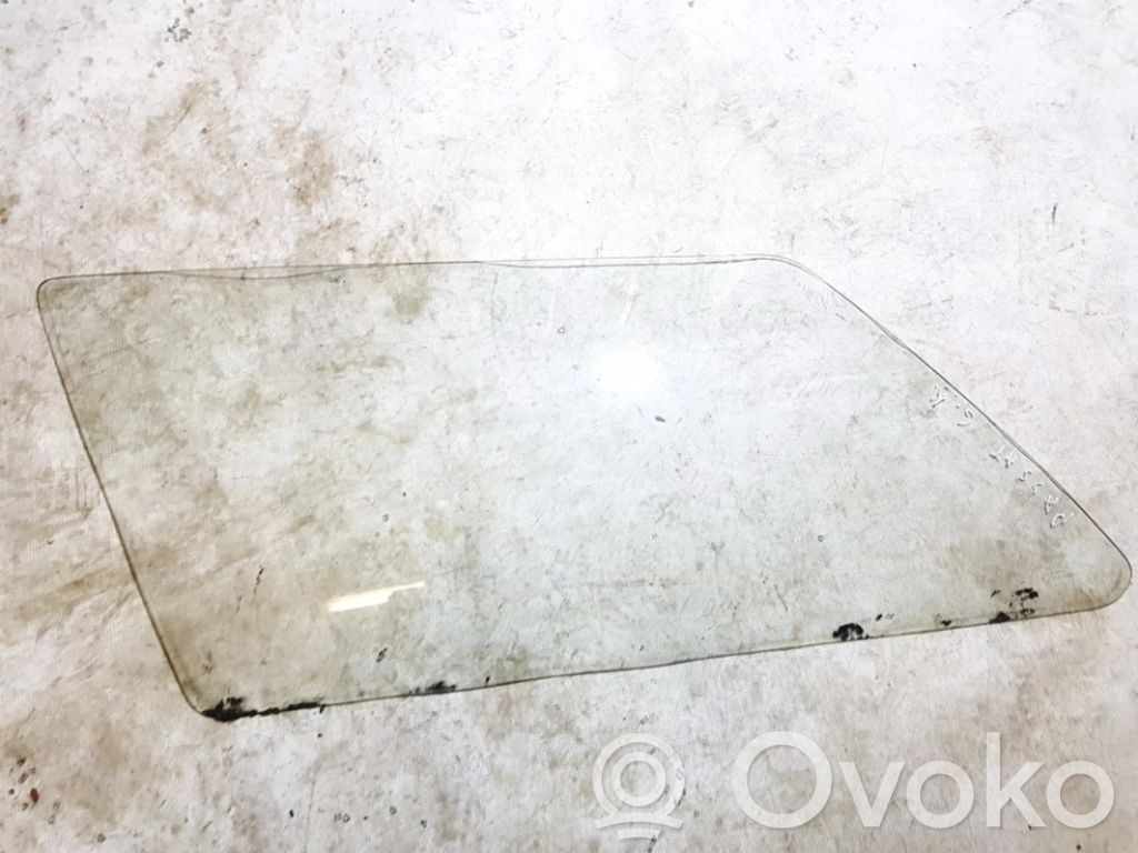 Vidrio lateral trasero