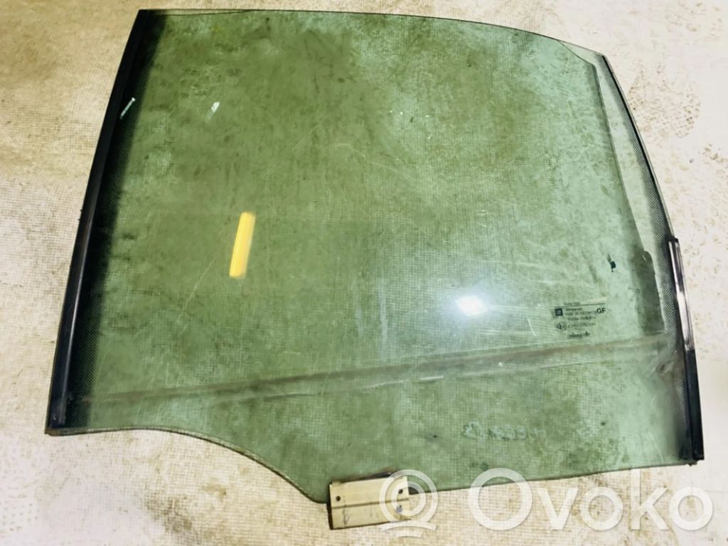 Opel Omega B1 Geam ușă spate 