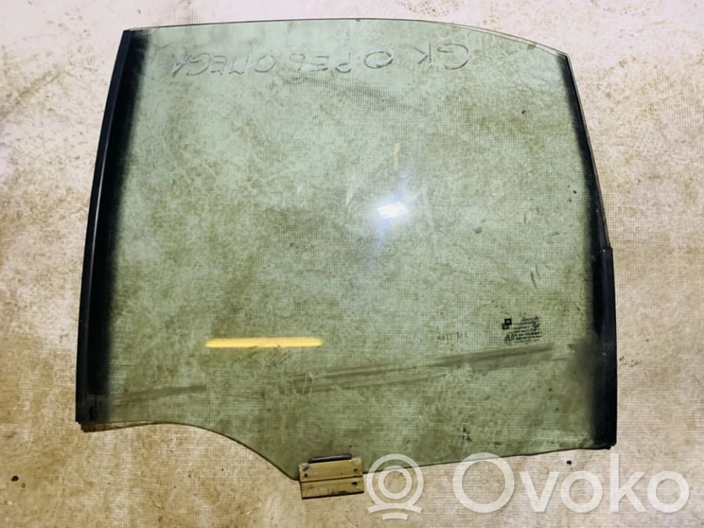 Opel Omega B1 Geam ușă spate 