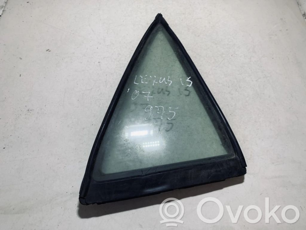 Toyota Corolla E110 Vetro del deflettore posteriore