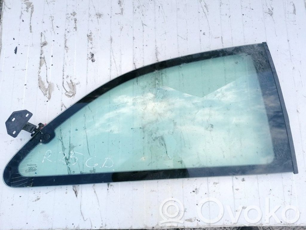 Rear side window