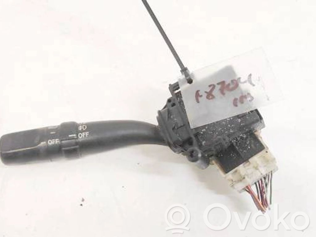 Toyota Avensis Verso Leva indicatori 