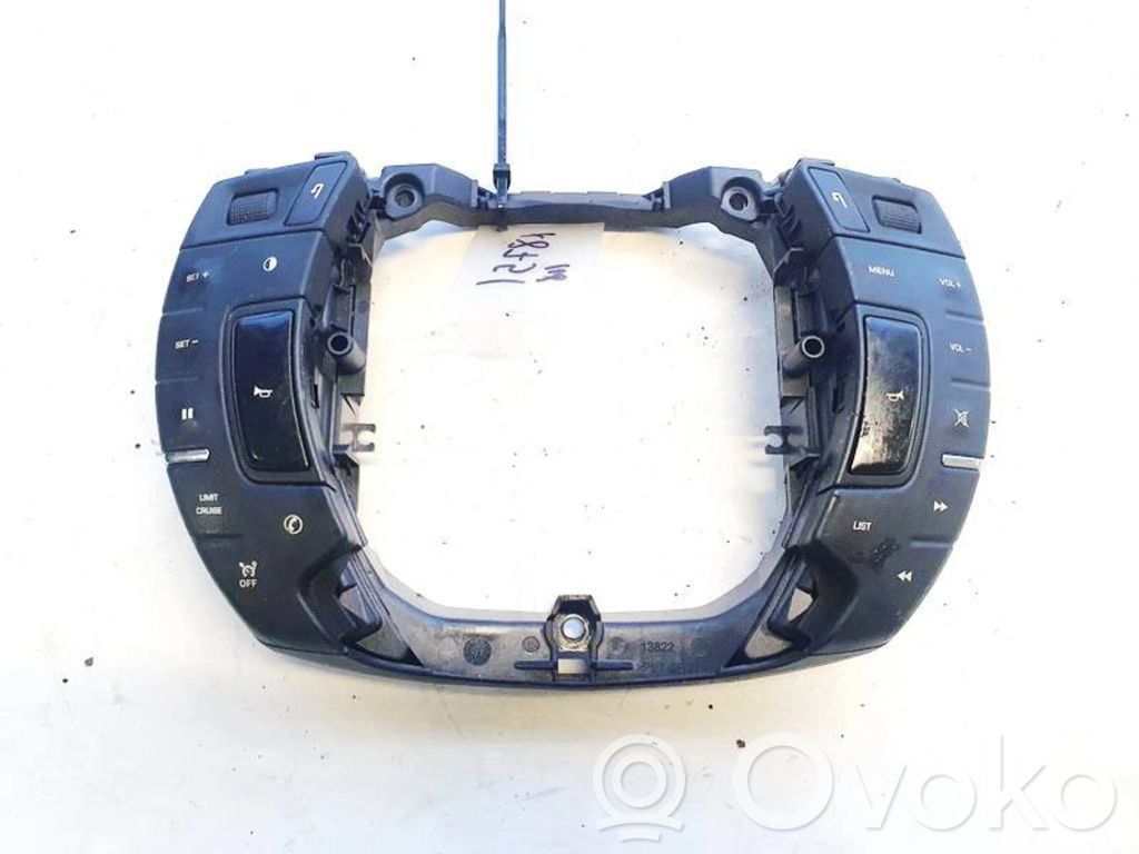 Boutons / interrupteurs volant   96663640ZD,28202145,28202145,96663640ZD