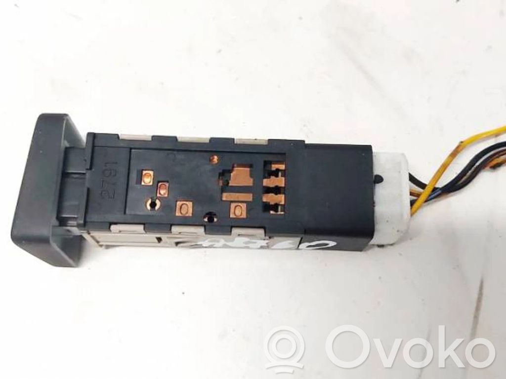 KIA Rio Autres commutateurs / boutons / leviers 