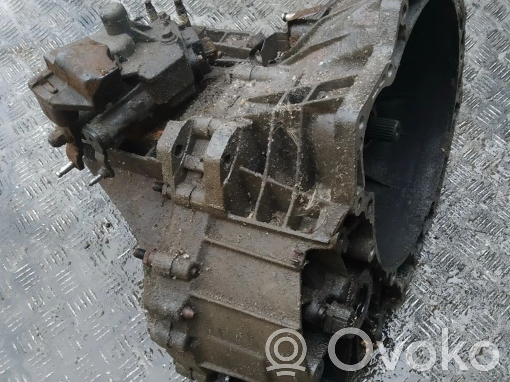 Manualna 5-biegowa skrzynia biegów   97ZT7F096AA,97ZT7F096AA,97ZT7F096AA,97ZT7F096AA,XS7R7002JB