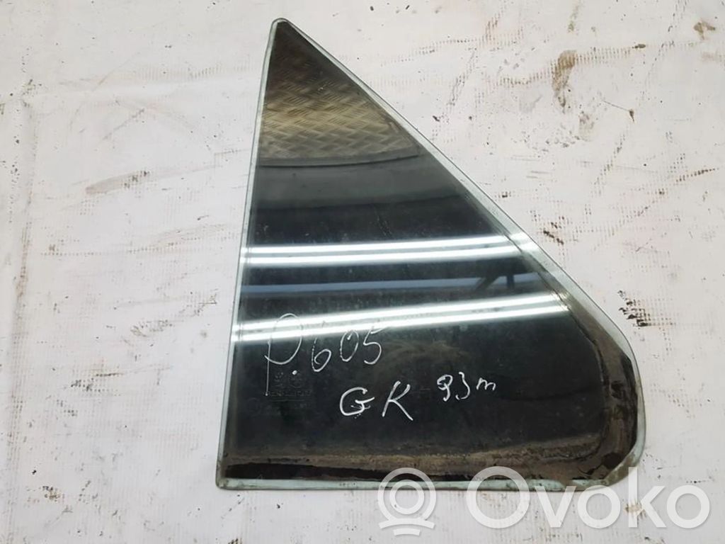 Ventanilla de ventilación de la puerta trasera
