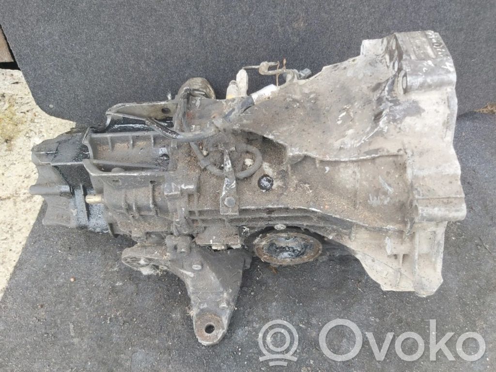 Audi A4 S4 B5 8D Cutie viteze manuală cu 5 trepte 
