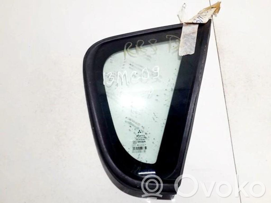 Vidrio lateral trasero